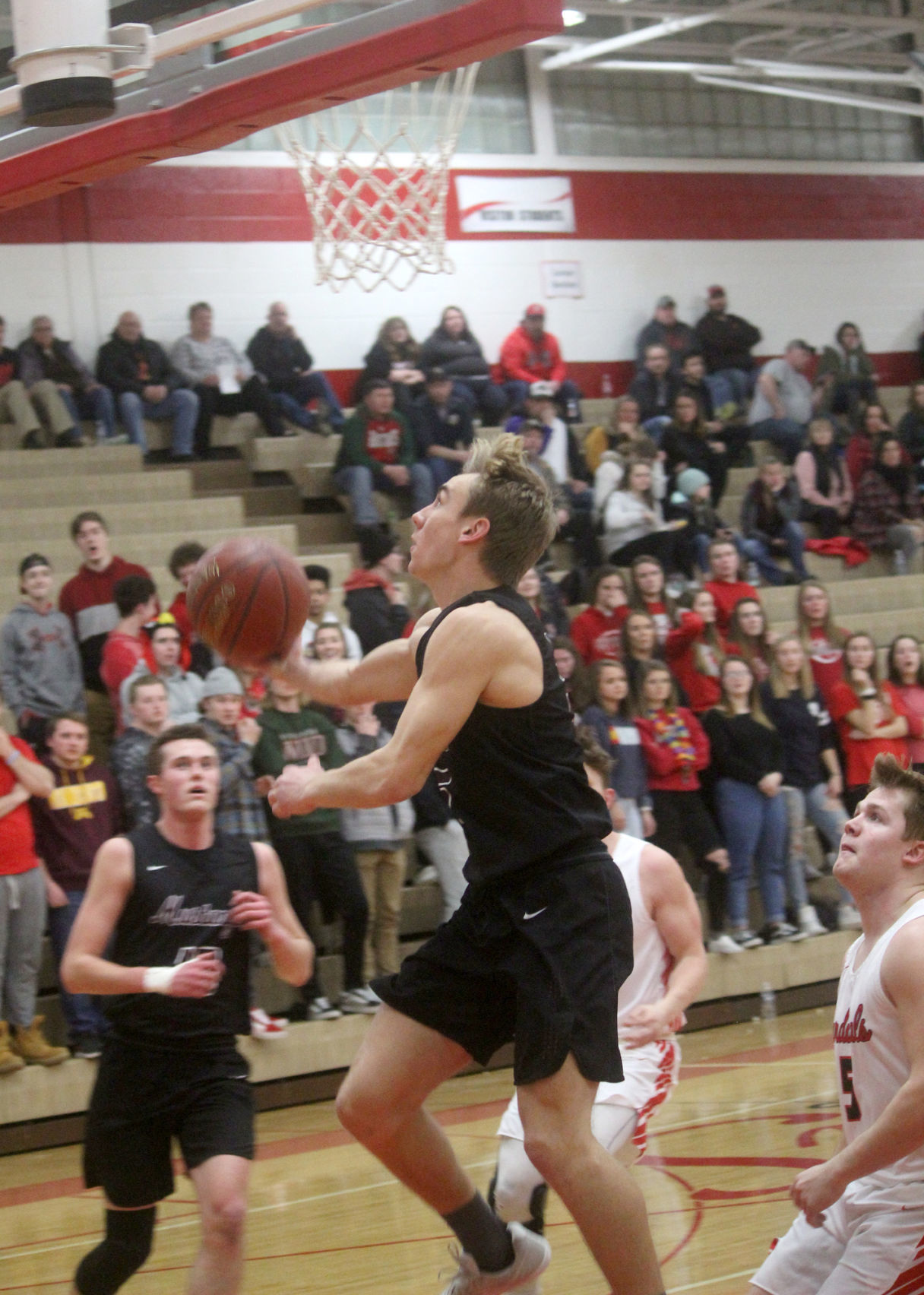 Menomonie at Chi-Hi boys basketball 2-18-19
